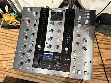 dj controller az: Solid State Logic UC1 
Son Qiymətidir təzədən qəti seçilmir — 1