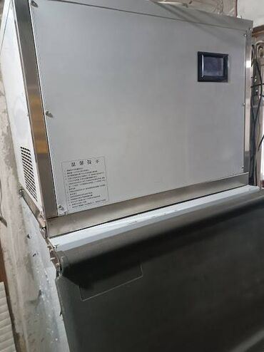 Другое оборудование для бизнеса: Льдогенератор на 600 кг. льда в сутки. Обмен или продажа рассмотрю