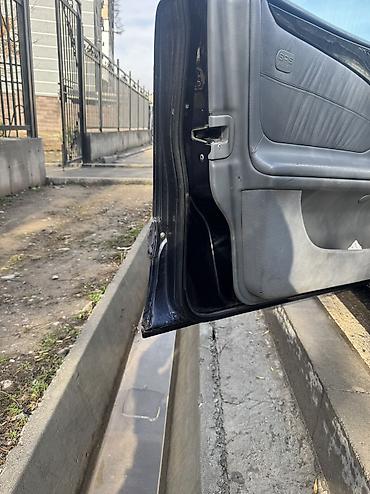 Mercedes-Benz: Mercedes-Benz E-Class: 2002 г., 3.2 л, Автомат, Дизель, Седан — 8