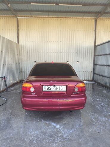 Kia: Kia Sephia: 1.6 l | 1998 il Sedan — 3