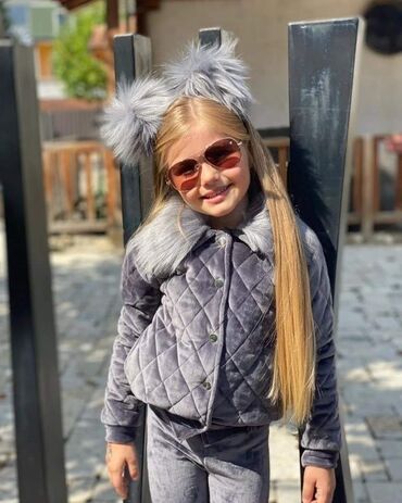 Kompleti: Toplo postavljene plišane trenerkice za devojčice u kompletu sa rajfom — 5