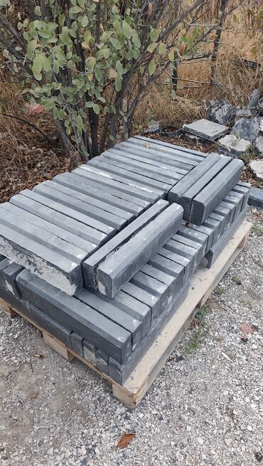 Садовые бордюры: Садовый бордюр, Литой, ЖБИ (Железобетонный), Декоративный, Новый — 12