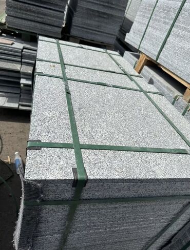 Фасадные гранитные плитки: Плиты из гранита оптом и в розницу для облицовки фасадов, ступеней или — 9