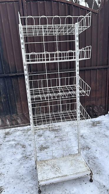 Прилавки: Торговое оборудование для магазина Состав: - Прилавок-витрина с — 16