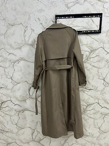 saray ş: ZARA qadın trençkotu - Rəng: zeytun-bej (khaki) - Kəsim: klassik uzun — 1