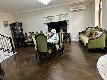 Qonaq otağı dəstləri: Yeni, İtaliya — 9