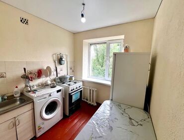 Продажа домов: 1 комната, 30 м², 5 этаж, Косметический ремонт