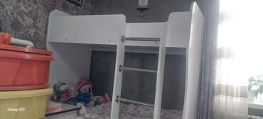 2 х ярусная детская кровать: Балдар үчүн эки ярустуу, ЛДСП, түсү - Ак