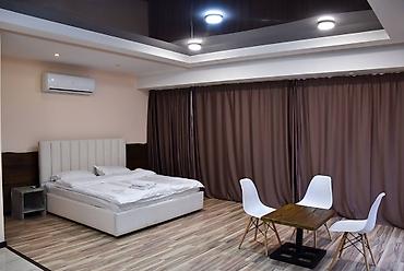 3500: 1 комната, Восток-5 мкр, Кондиционер, Парковка, Бронь — 2