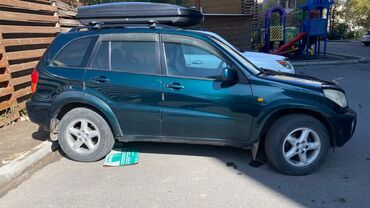 автомобиль продается: Toyota RAV4: 2001 г., 2 л, Автомат, Бензин, Жол тандабас