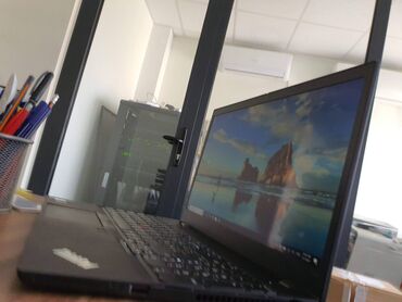 Lenovo: Intel Core i5, 8 GB OZU, 15.6 " — 8