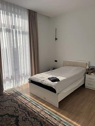 Долгосрочная аренда домов: 200 м², 5 комнат, Кок-Жар мкр — 13