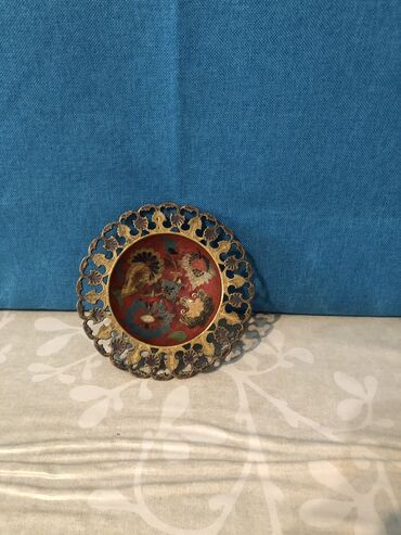 Əntiq qablar: Antik Latun qablar balacalar 25 m boyuk 40 manat — 5