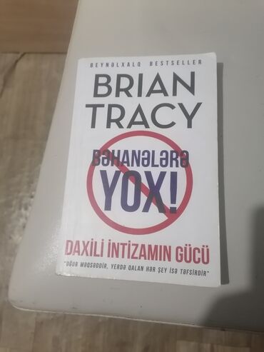 Digər kitablar və jurnallar: - Fyodor Mixayloviç Dostoyevski – “Yazıçının gündəliyi” • Azərbaycan — 3
