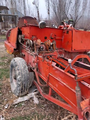 Тюковые пресс-подборщики: Прес подборшик Кыргыстан пишите по ватсап + — 11