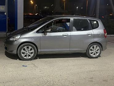 Honda: Honda Fit: 2005 г., Хэтчбэк — 1