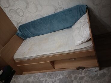 бу спальный мебель: Детская кровать