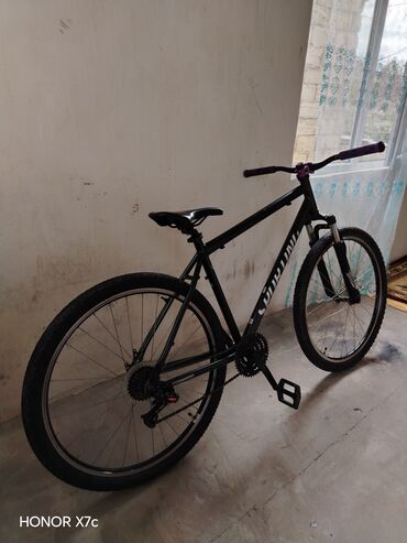 İdman velosipedləri: İşlənmiş Dağ velosipedi 28", sürətlərin sayı: 1, Pulsuz çatdırılma — 8