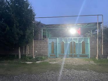 sutkaliq evlərin icarəsi: Salam alekum ev satlır 3 otaq 1 boyuk zal 1 metbex mal damı yay ve qıs — 4