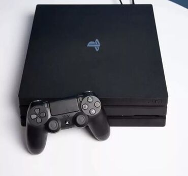 PS4 (Sony PlayStation 4): Продаю Sony Playstation 4 ( в идеальном состоянии)! C 2 джойстиками 4