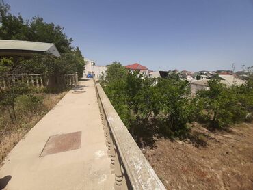 Həyət evləri və villaların satışı: 5 otaqlı, 235 kv. m, Orta təmir — 20