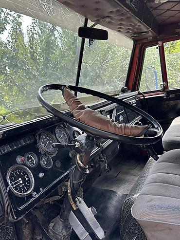 КАМАЗ 55102 самосвал, 6x4 - Кузов-самосвал с высокими бортами, задняя — 7