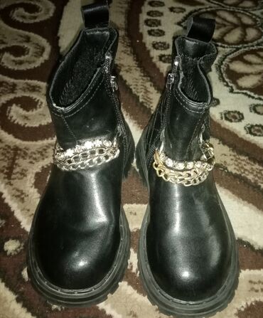 Kurtkalar: Продам куртку. В отличном состоянии. Одевалась 1 раз. Цвет металик — 7