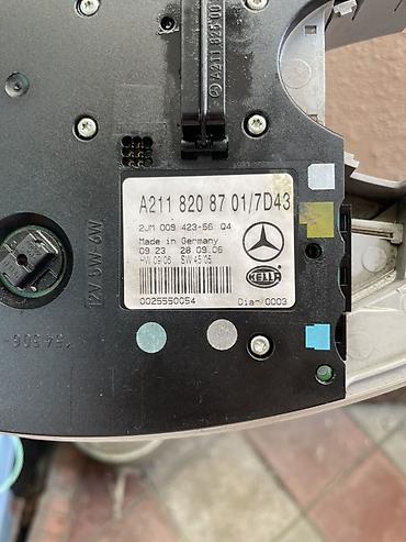omid su nasosu: Məhsul: Mercedes-Benz w211 salon üst tavan konsolu (plafon/işıq-blok) — 3