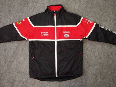 213 mator: Honda godekce. demey olar ki geyinilmeyib.olcu: XL qiymet: 40 azn