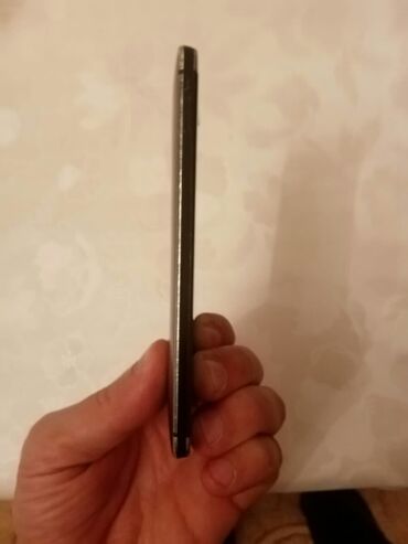 one punch man: HTC One | 32 GB | rəng - Qara | Sensor