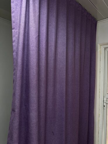 купить палас бу: Продаю шторы 2 метра качество отличное цена 400 сом