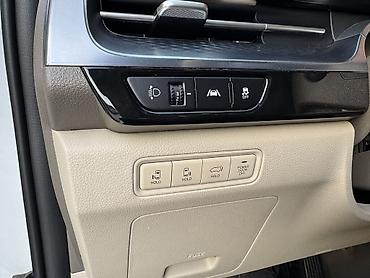 Kia: Kia Carnival: 2021 г., 3.5 л, Типтроник, Бензин, Лимузин — 19