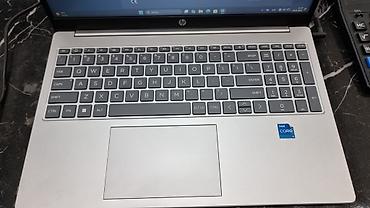 macbook pro m3: Təcili!!! 1500azn alınıb 1il əvvəl. 650azn deyirəm. yeni kimidir — 3