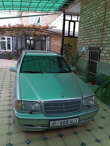 Унаа: Mercedes-Benz C-Class: 1999 г., 2 л, Кол менен иштөөчү, Бензин, Универсал — 1