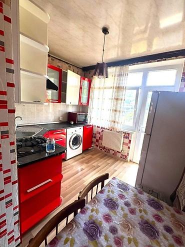 bakida: Bakı, Bakıxanov qəs., 3 otaqlı, Köhnə tikili, 80 kv. m — 10
