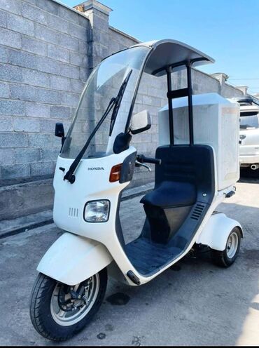 электрический трехколесный мотоцикл: Продаю трицикл Honda gyro 2шт 49куб Доставка Glovo Мото скутер Цена