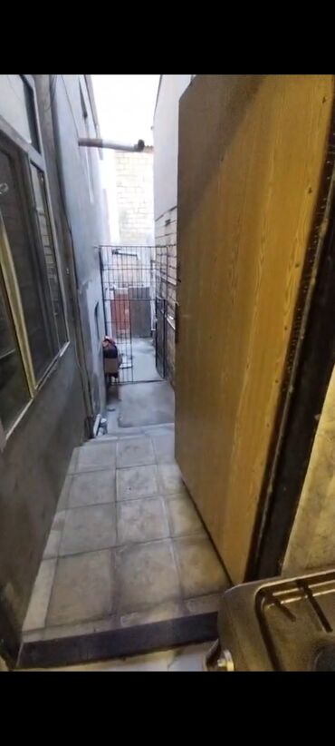 Uzunmüddətli kirayə evlər: 40 kv. m, 1 otaqlı, Qaz, İşıq, Su — 12