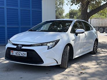 матор хундай саната: Toyota Corolla: 2023 г., Гибрид, Седан — 2