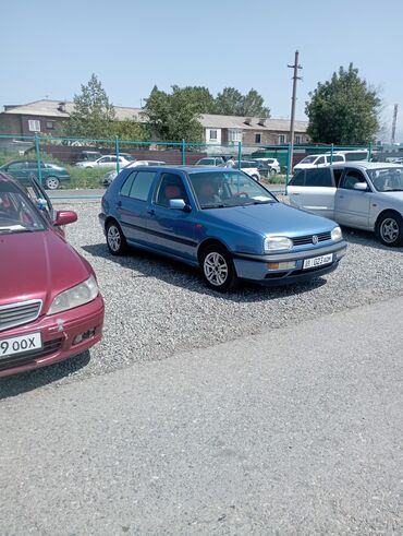срочно продать машину: Volkswagen Golf: 1994 г., 1.8 л, Механика, Бензин, Седан