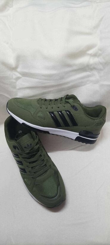 Patike: Patike, veličina - 46 — 2