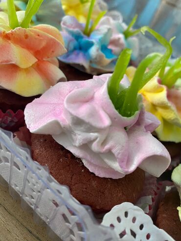 Tortlar: Капкейки с зефиром 1шт. 2.50 манат Букеты из зефира от 40 ман -da lalafo.az — 2 Tortlar: Капкейки с зефиром 1шт. 2.50 манат Букеты из зефира от 40 ман — 2