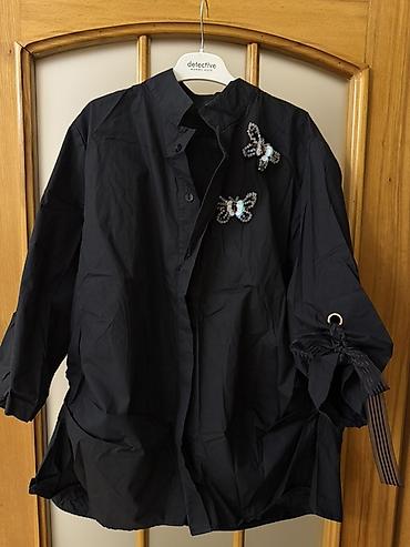 muncuq: Qadın köynəyi – tünd göy/qaraya yaxın rəng - Modell: oversize, düz — 2