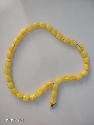 fosfor tesbih: ​Antik Kərbəla təsbehi (Sarı damarlı material, 33 daşlı). Kərbəla — 4