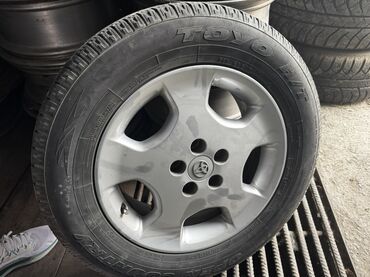 corolla runx: Дөңгөлөктөр монтажда 225 / 65 / R 17, All-season, Комплект, Куйма, тешиктери - 5