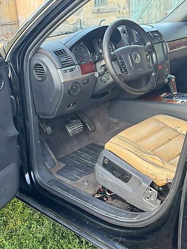 машина кроссовер: Volkswagen Touareg: 2003 г., 5 л, Автомат, Дизель, Кроссовер — 3