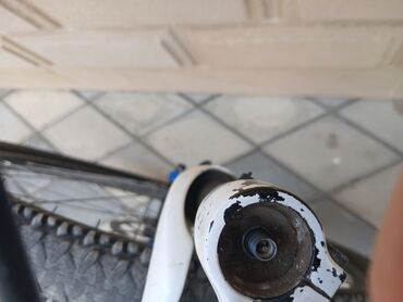 Şəhər velosipedləri: İşlənmiş Şəhər velosipedi Cube, 26", sürətlərin sayı: 30, Ünvandan götürmə -da lalafo.az — 7 Şəhər velosipedləri: İşlənmiş Şəhər velosipedi Cube, 26", sürətlərin sayı: 30, Ünvandan götürmə — 7