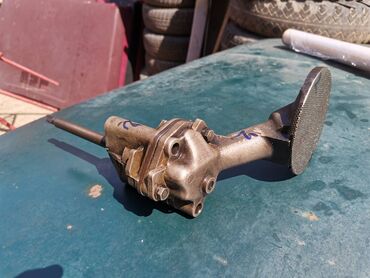 Auto delovi: Uljna pumpa Lada 2121,21213,21214 Niva br.2. Polovno, ocuvano. Skinuto — 7