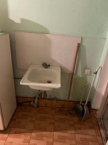 imisli ev satisi: Ev Gence Dövlet unveristetine yaxin yerdedi ancaq telebe oglanlar ucun — 2