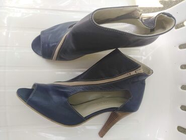 mokasine kozne: Sandals, Zara, 41