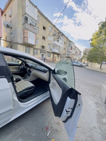 Volkswagen: Tecili!!! Volkswagen CC, ağ kuzov və açıq rəngli-süet/deri — 4